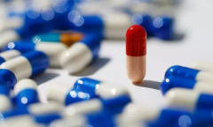 老年人经常忘记吃药 到底该不该补？